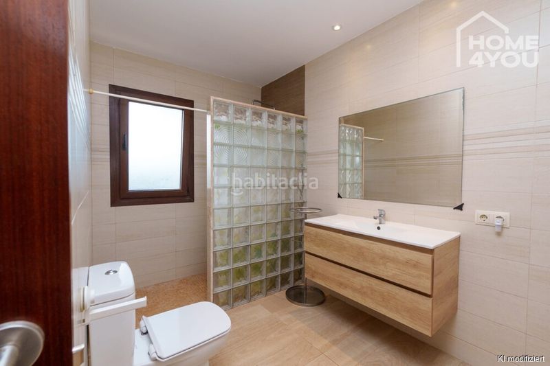 Foto 6d56ce7d-65ed-4a43-a7df-84b30bcd1abe. Casa amb calefacció aparcament piscina a Santa Margalida poble Santa Margalida