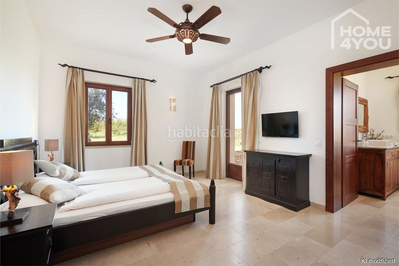 Foto abc3c1ea-87df-4753-8132-f9d252ec254f. Casa amb calefacció aparcament piscina a Cales de Mallorca Manacor