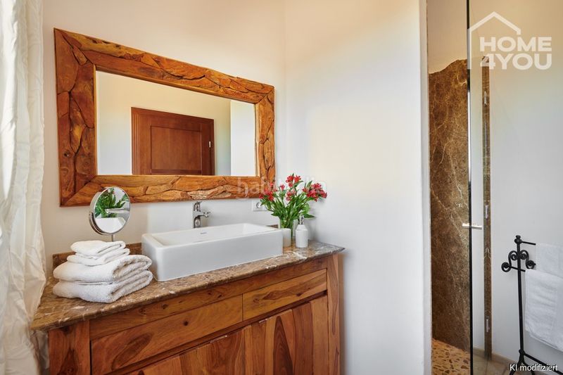 Foto d8b48478-c327-48f4-9658-33061bf21c81. Casa amb calefacció aparcament piscina a Cales de Mallorca Manacor