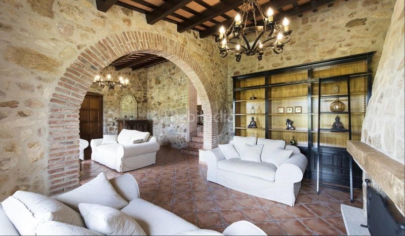 Foto b17d7033-6a11-4b8b-b438-9f0701ea40de. Masia amb aparcament piscina a Urbanitzacions del Nord Santa Cristina d´Aro