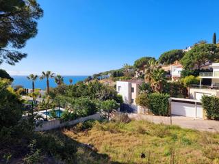 Terreny residencial a Montgoda. Terreno en montgoda con vistas al mar