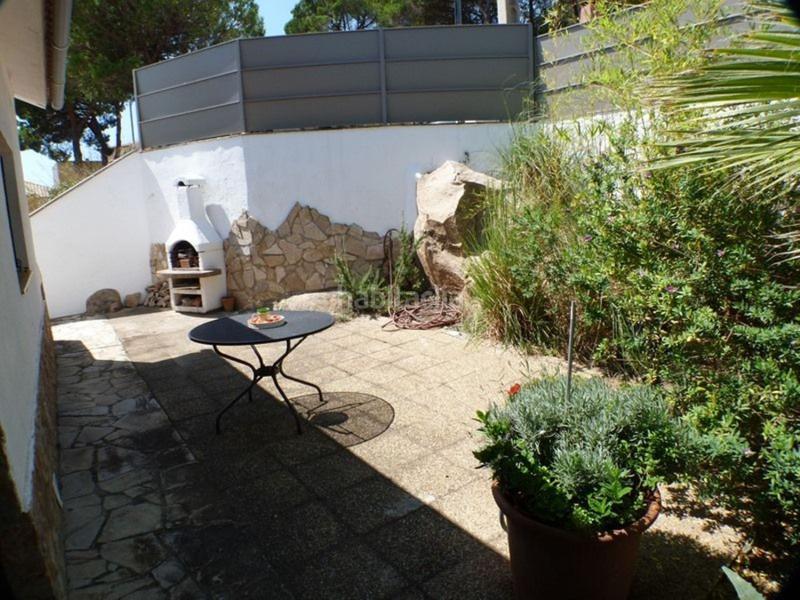 Foto 80a716ed-a996-471e-9fd7-fd1940efbbd6. Chalet con parcheggio piscina in Serra Brava Lloret de Mar