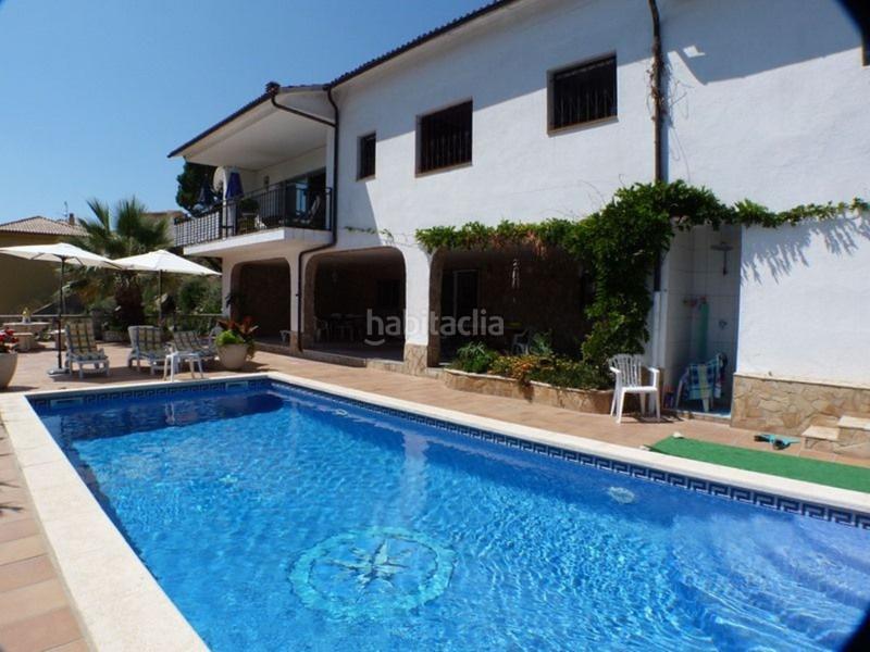 Foto 8889a173-168e-442e-9f5c-d815c8bffdd2. Chalet con parcheggio piscina in Serra Brava Lloret de Mar