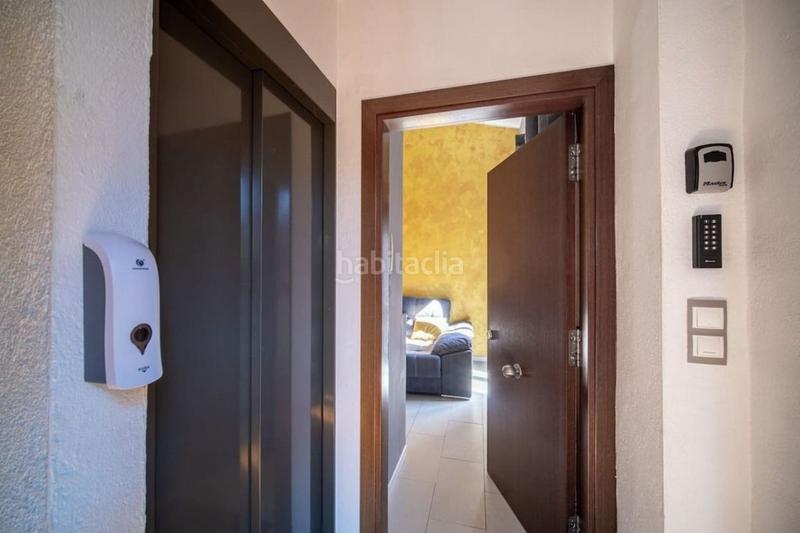 Foto 3b060ff3-13cd-453b-b0b0-29fa164e5038. Edifici a Centre Figueres