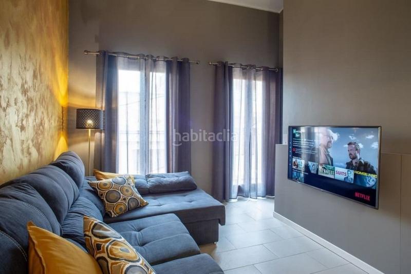 Foto 54d84e5c-8743-4a3b-bf2f-4e7f4bf14453. Edifici a Centre Figueres