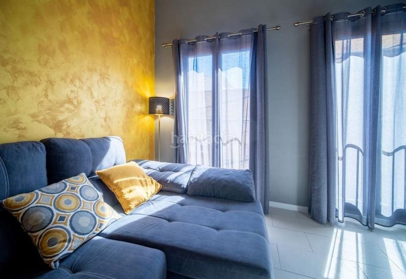 Foto 971db8da-c289-4a86-a0dd-1049cfb24bbb. Edifici a Centre Figueres