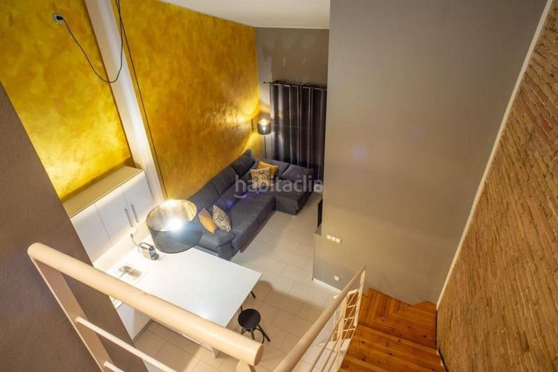 Foto bdb75bad-7e00-4396-bc0f-bd3cd8a75525. Edifici a Centre Figueres