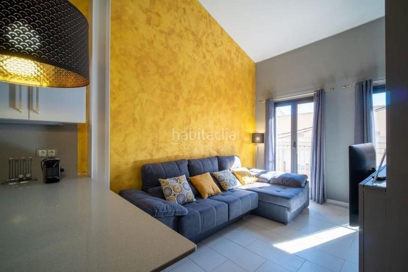 Foto df6d1cae-309d-404e-8d57-5fd68c6ede6f. Edifici a Centre Figueres