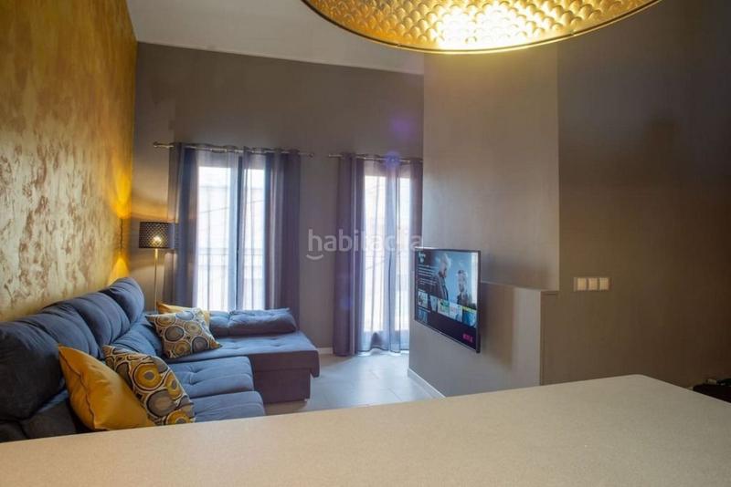 Foto f1928d90-e25d-4913-a8a7-06953ef95a4e. Edifici a Centre Figueres