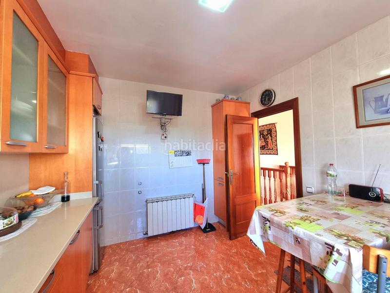 Foto 62e51e2f-ff59-4b54-9b18-f3e186b25b70. Chalet mit heizung parking pool in Lloret Residencial - Montlloret Lloret de Mar