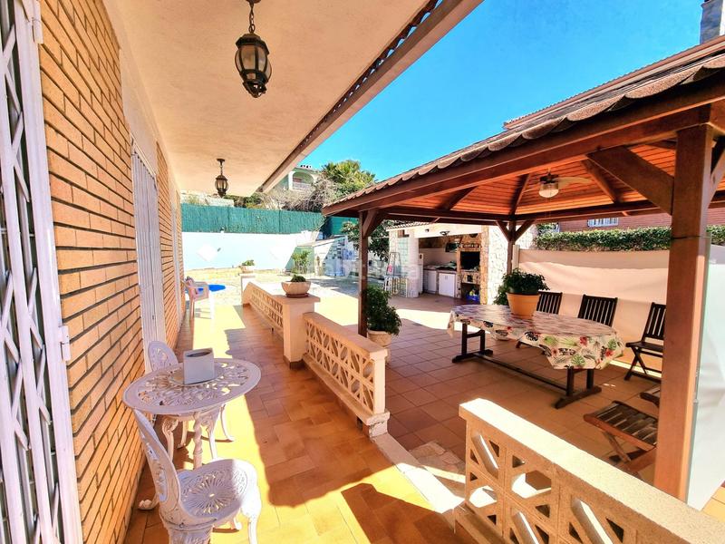 Foto c2d8f510-07ee-44e2-b922-9a4f5b103330. Chalet mit heizung parking pool in Lloret Residencial - Montlloret Lloret de Mar
