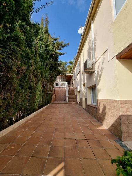 Foto 1111c4c4-3fd9-4776-a98d-c30dbb04e336. Chalet con riscaldamento parcheggio piscina in Roca Grossa Lloret de Mar