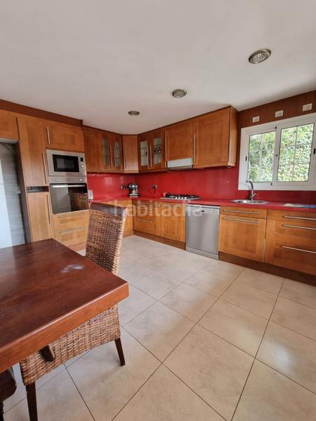 Foto 9b3e7790-0fe1-4d69-9861-a65d7a8a4ddd. Chalet con riscaldamento parcheggio piscina in Roca Grossa Lloret de Mar