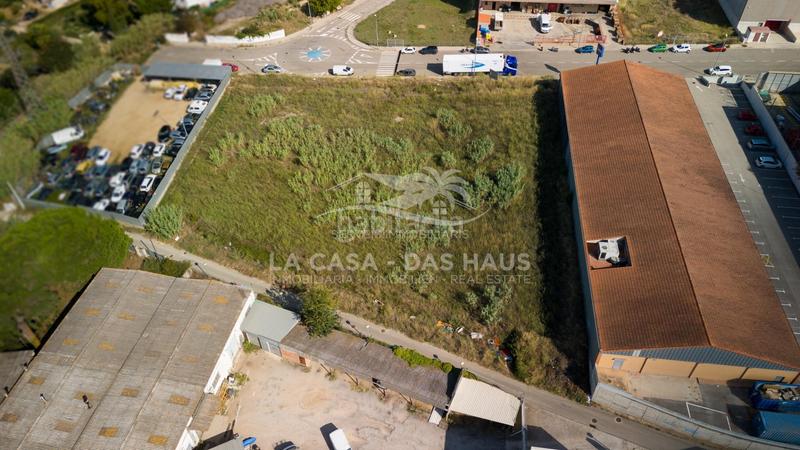 Foto 64b39e0a-1699-4774-a7f6-faf3b78f76e6. Residential plot in Centre Blanes