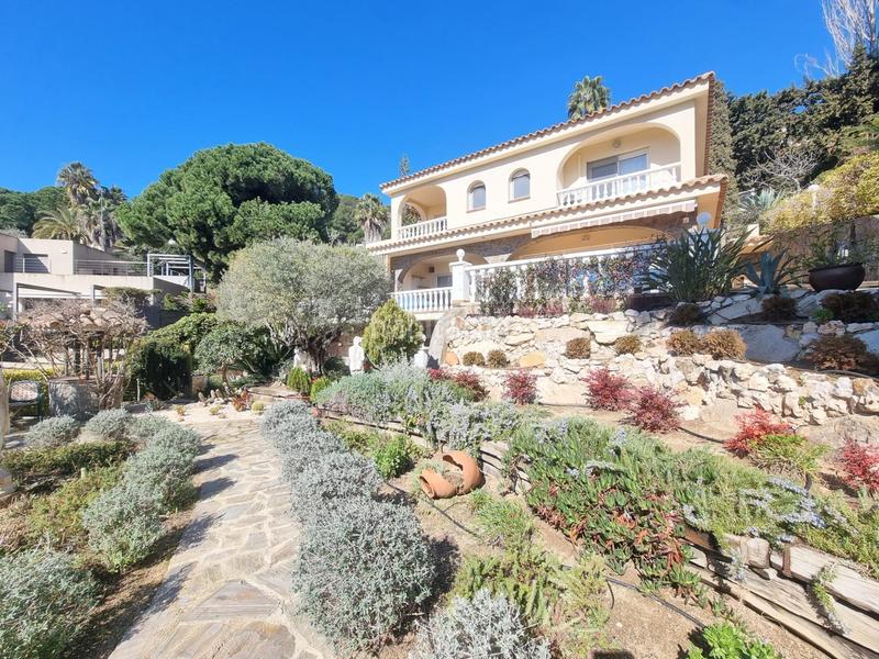 Foto a6c30d83-77ba-40a0-a6e6-8c7b727f8b9f. Xalet amb calefacció aparcament a Santa Cristina-Sant Francesc Blanes