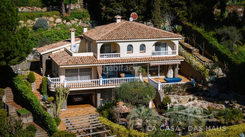 Foto d1db8f1d-4870-4a57-a643-8ffa9fd1ff69. Xalet amb calefacció aparcament a Santa Cristina-Sant Francesc Blanes