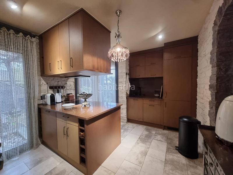 Foto 7110fef3-b60d-48ef-b815-75d81497e628. Xalet amb calefacció aparcament piscina a Canyelles Lloret de Mar