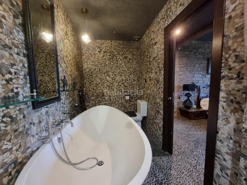 Foto 95420348-457c-4d76-8891-95fd402af245. Xalet amb calefacció aparcament piscina a Canyelles Lloret de Mar