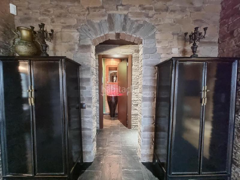 Foto bbf07865-bd96-471a-8837-454c80a209b6. Xalet amb calefacció aparcament piscina a Canyelles Lloret de Mar