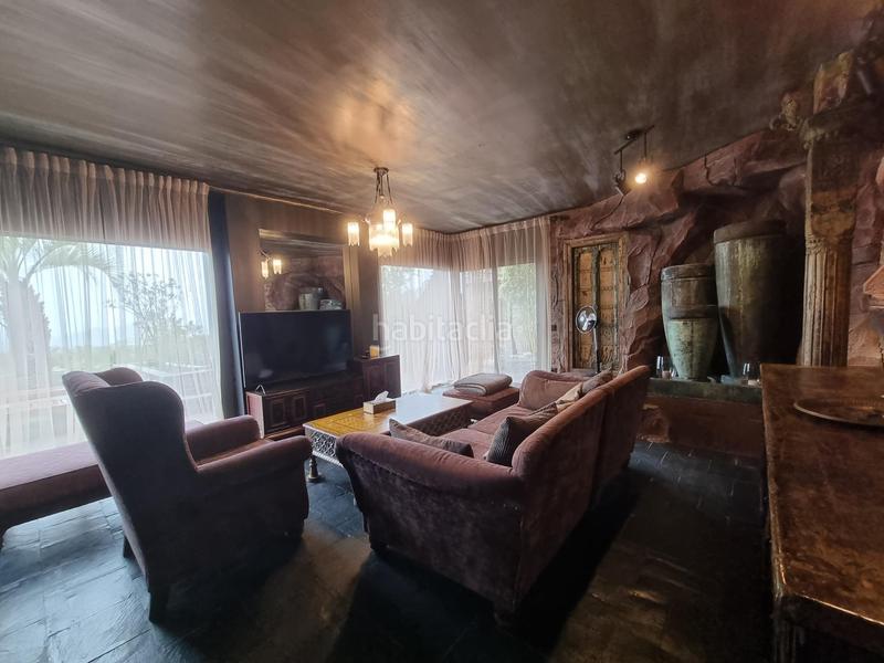 Foto e5fcd0ac-f2e9-4d3f-bdef-04113ac5ab57. Xalet amb calefacció aparcament piscina a Canyelles Lloret de Mar