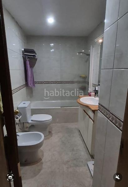 Foto 44f84a3f-c5a9-4fce-ab99-e35844a4f406. Piso venta de piso con garaje cerrado en el centro en Palafolls