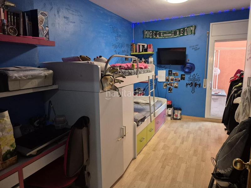 Foto 9a265a86-8b6d-417f-8b52-da944f5e602e. Piso venta de piso con garaje cerrado en el centro en Palafolls