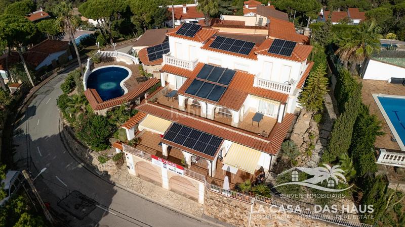 Foto 6b209063-16bb-4259-8b0c-6f189e501f43. Maison avec parking piscine dans Serra Brava Lloret de Mar