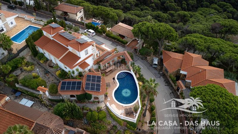 Foto a7cf8fc7-ca45-457d-9977-80ba73497ff1. Maison avec parking piscine dans Serra Brava Lloret de Mar