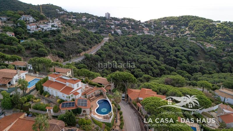 Foto e6bc745f-ab8a-4a43-8b47-e934586bf6a8. Maison avec parking piscine dans Serra Brava Lloret de Mar