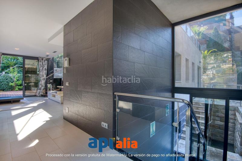 Foto 22806ed1-6660-4163-b2cb-6a3f2f993b33. Casa  con licencia turistica en cala sant francesc, en Blanes