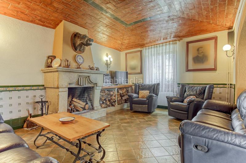 Foto ec57248e-0185-456b-a5b7-3f845bebfbf2. Casale con parcheggio in Cortes-Huertas Madrid