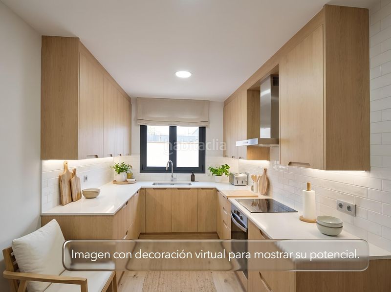 Foto b786596e-6d54-4e63-8293-7e6148b5786b. Pis amb calefacció aparcament a Centre Lloret de Mar