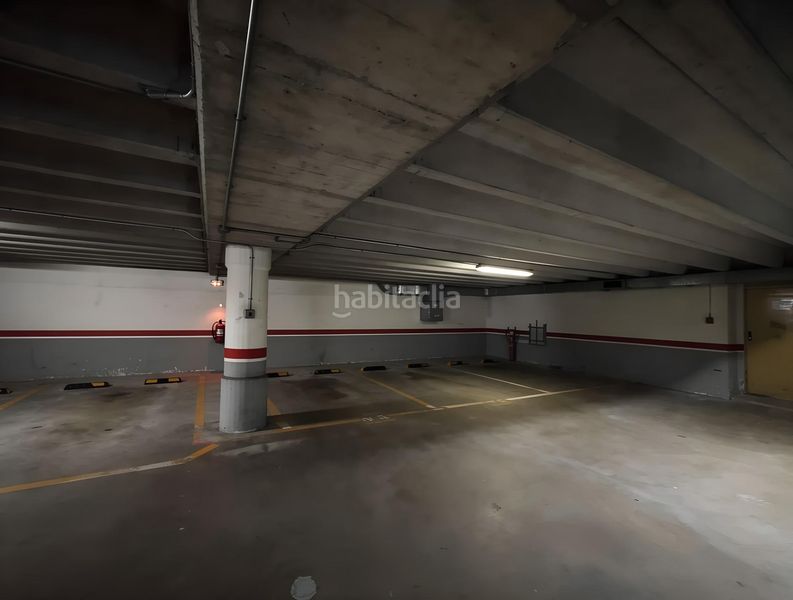 Foto b85e8a56-04e8-453d-91f2-c08ae538f3e5. Pis amb calefacció aparcament a Centre Lloret de Mar