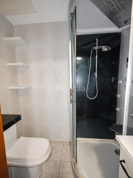 Foto c791d4ed-5c3f-4ed3-ac51-e3eb127d21d7. Pis amb calefacció aparcament a Centre Lloret de Mar