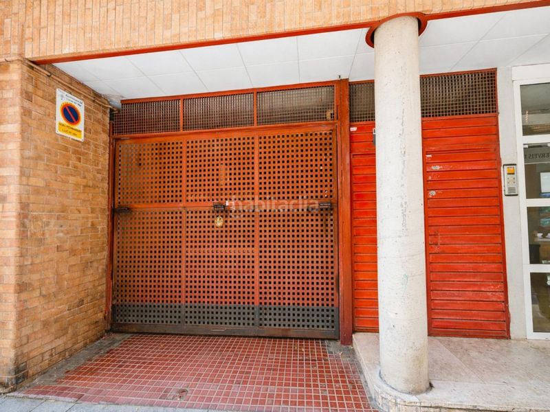 Foto fef23680-d303-44f2-9f1c-8c1e46babf80. Pis amb calefacció aparcament a Centre Lloret de Mar