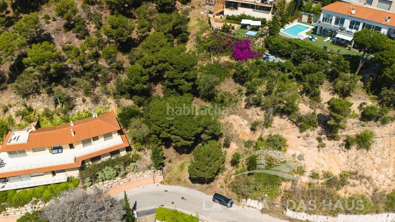 Foto 62c1efa3-3fbb-46ab-b99e-0fc7f21eeaaa. Terreny residencial a Canyelles Lloret de Mar