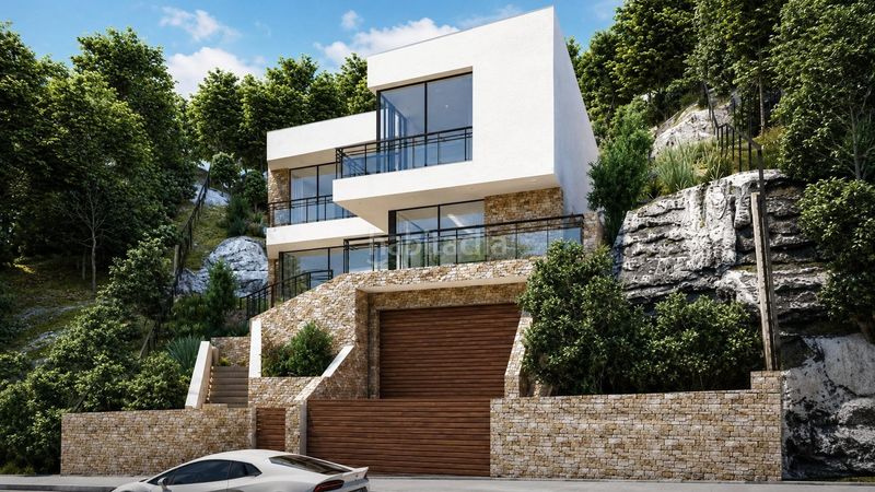 Foto 965b6884-c4cf-48a5-bf58-948918cbd4b6. Terreny residencial a Canyelles Lloret de Mar