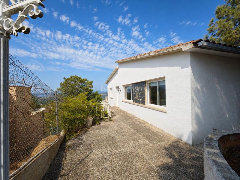 Foto 3b39b364-eba4-403a-ac1b-beb9eeb43f8c. Casa amb aparcament a Roca Grossa Lloret de Mar