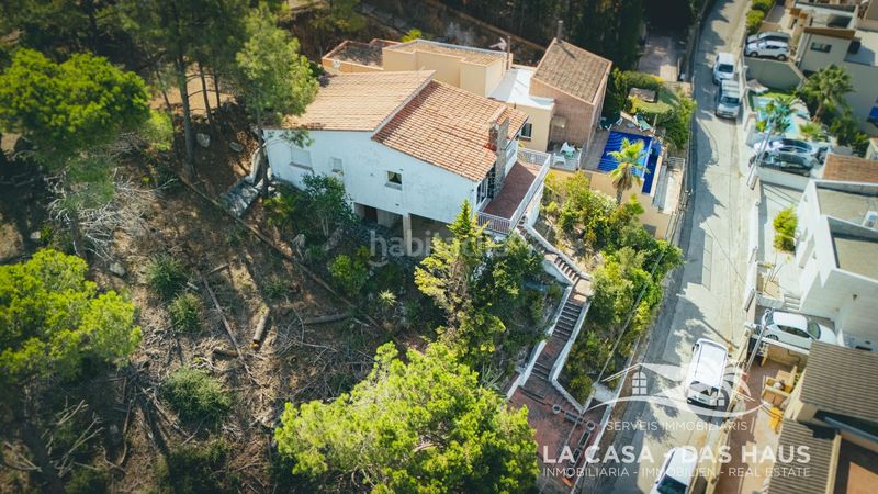 Foto e38dd71a-828c-4fe8-a0c1-2f08bc7fc36a. Casa amb aparcament a Roca Grossa Lloret de Mar