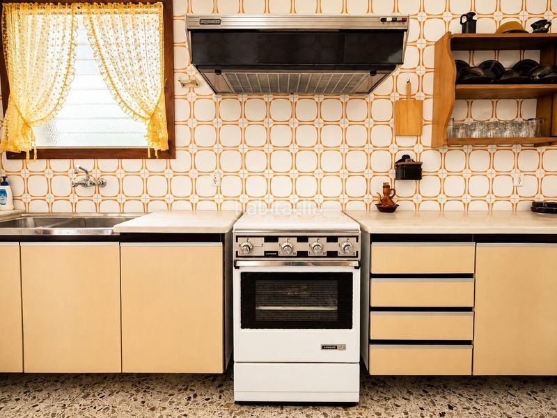 Foto f2d30e78-b86c-4409-8e5a-92a29e733dd9. Casa amb aparcament a Roca Grossa Lloret de Mar
