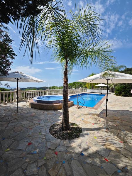 Foto 602f07ce-32f7-4536-9de6-628e02e71733. Casa amb calefacció aparcament piscina a Serra Brava Lloret de Mar