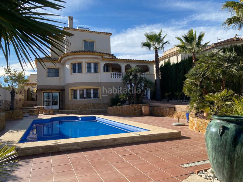 Foto be310468-20df-4e1b-afcf-6ae86cba35d4. Casa stunning 6 bedroom villa with private pool en Castalla