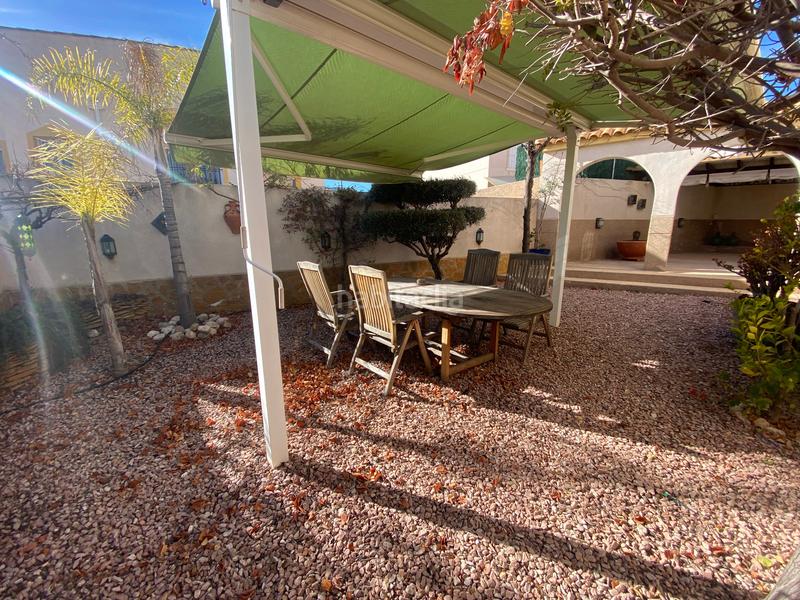 Foto fe13631a-edff-41f3-8b6d-f1c3127c05f9. Casa stunning 6 bedroom villa with private pool en Castalla