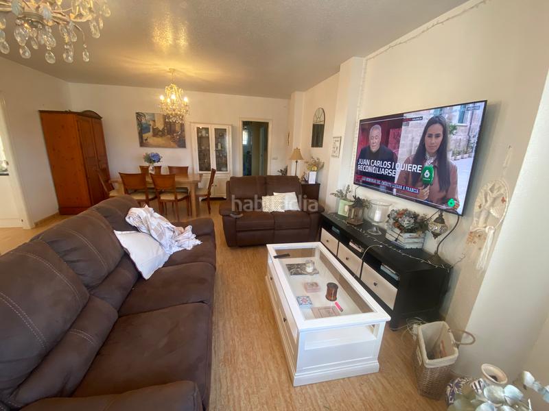 Foto f84f3513-bfaf-4e3f-9434-b0e69f32bf9d. Casa amb xemeneia aparcament piscina a Castalla