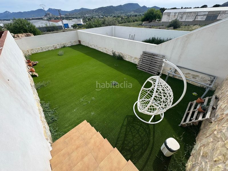 Foto 97dbfee7-8d51-458f-99ae-9367c2dfe184. Casa amb aparcament a Onil