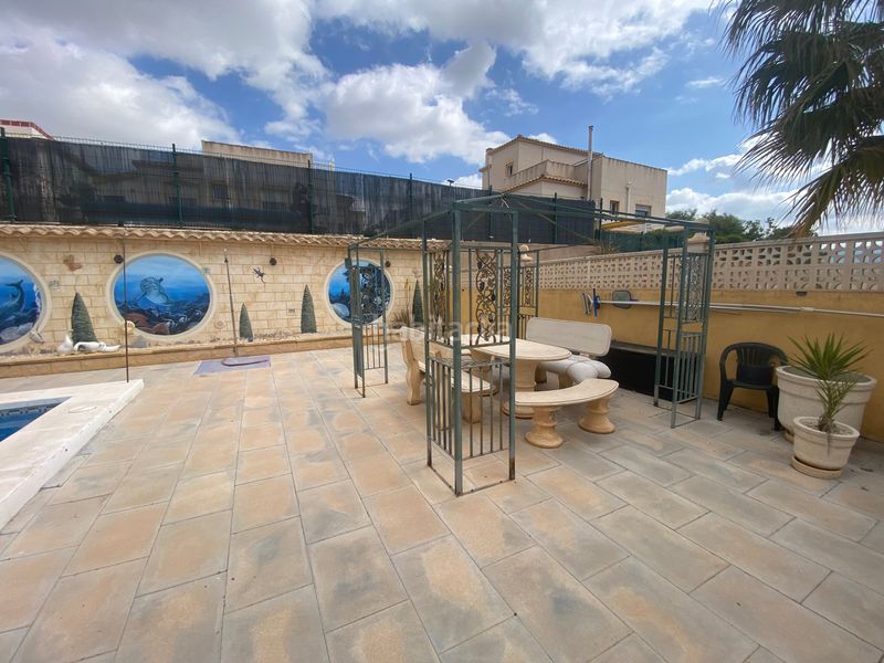 Foto 19d91159-1cba-4cea-be0a-298c471f3967. Casa amb aparcament piscina a Castalla