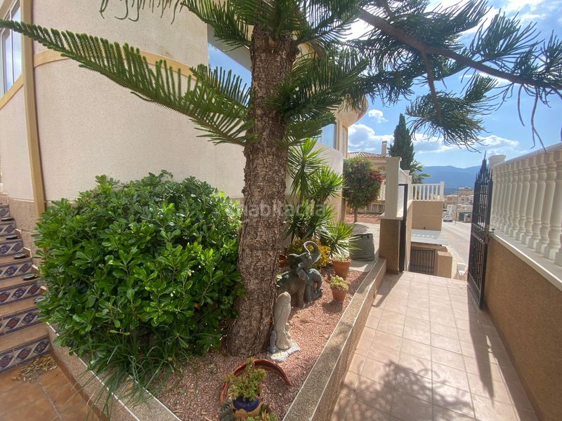 Foto c4d4801d-fc03-4bc0-ab29-d722ff72e067. Casa amb aparcament piscina a Castalla