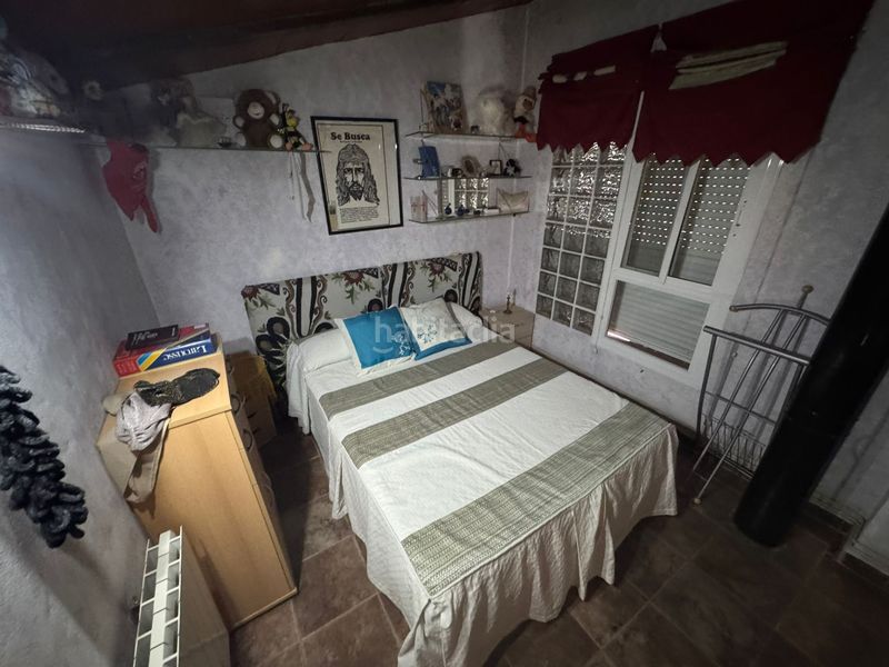 Foto f03e6cea-514f-4187-ab6d-aef8504d0e8e. Chalet mit parking pool in Onil