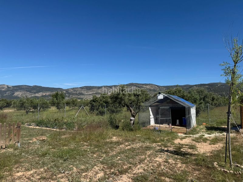 Foto 6cbaee5d-b0ce-4d6c-8634-52d4a62ceabb. Finca rústica a Onil