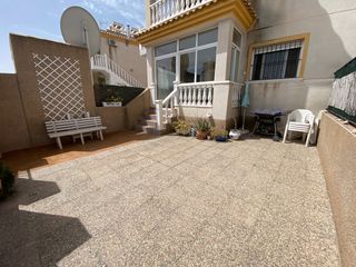 Apartament a Castalla. Un piso con mucho encanto de 2 dormitorios y 2 baños
